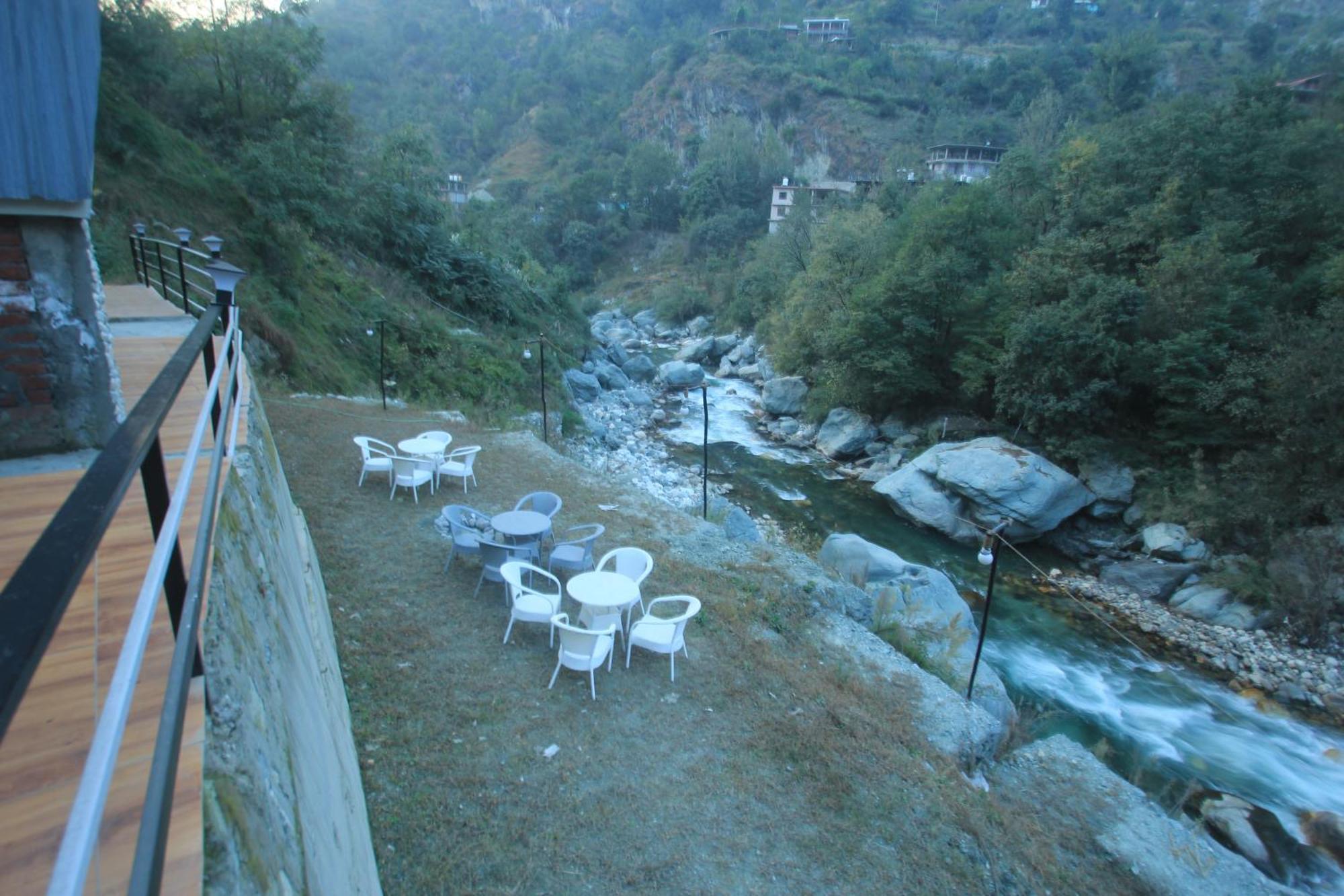 Sukoon Resort Banjār Esterno foto