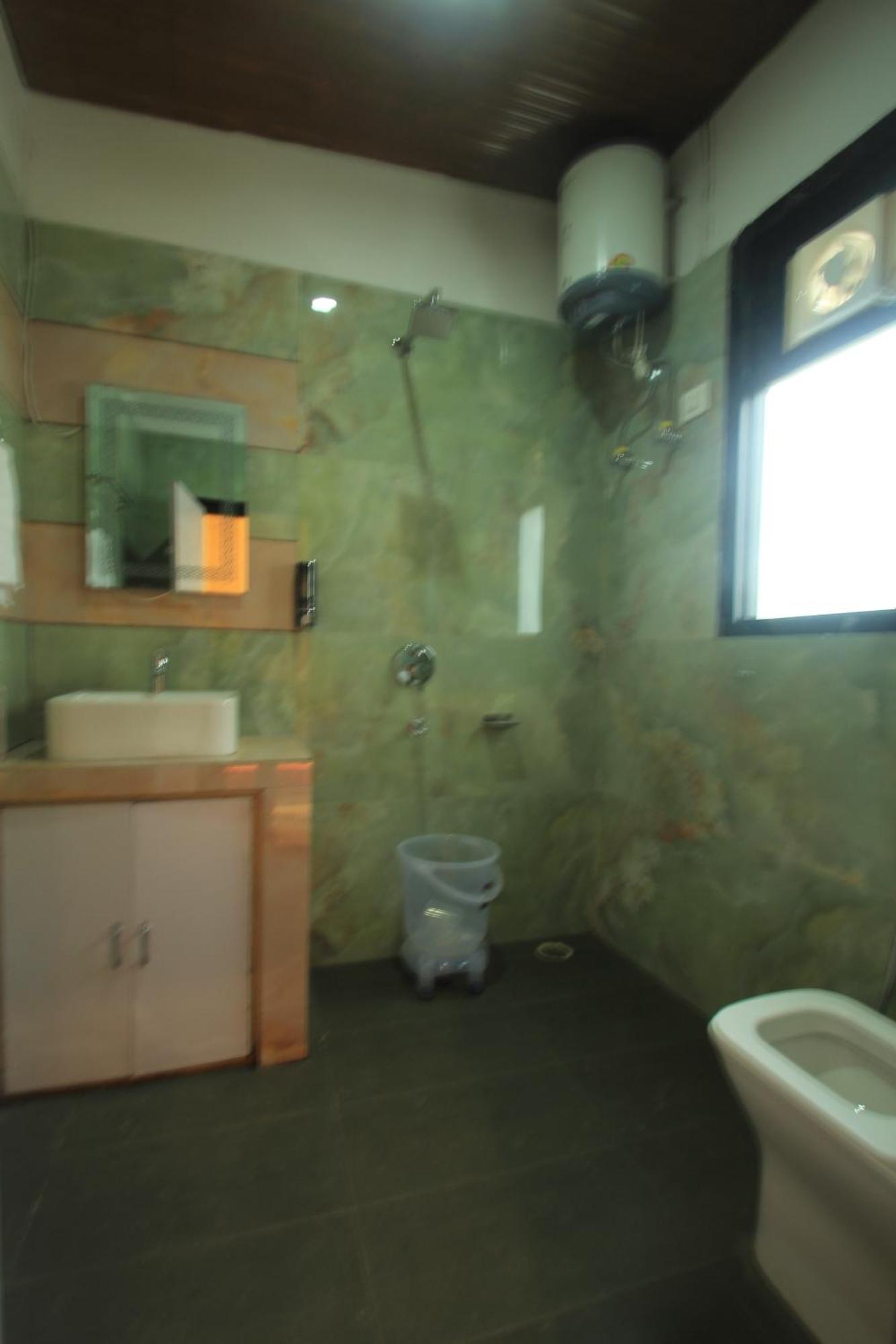 Sukoon Resort Banjār Esterno foto